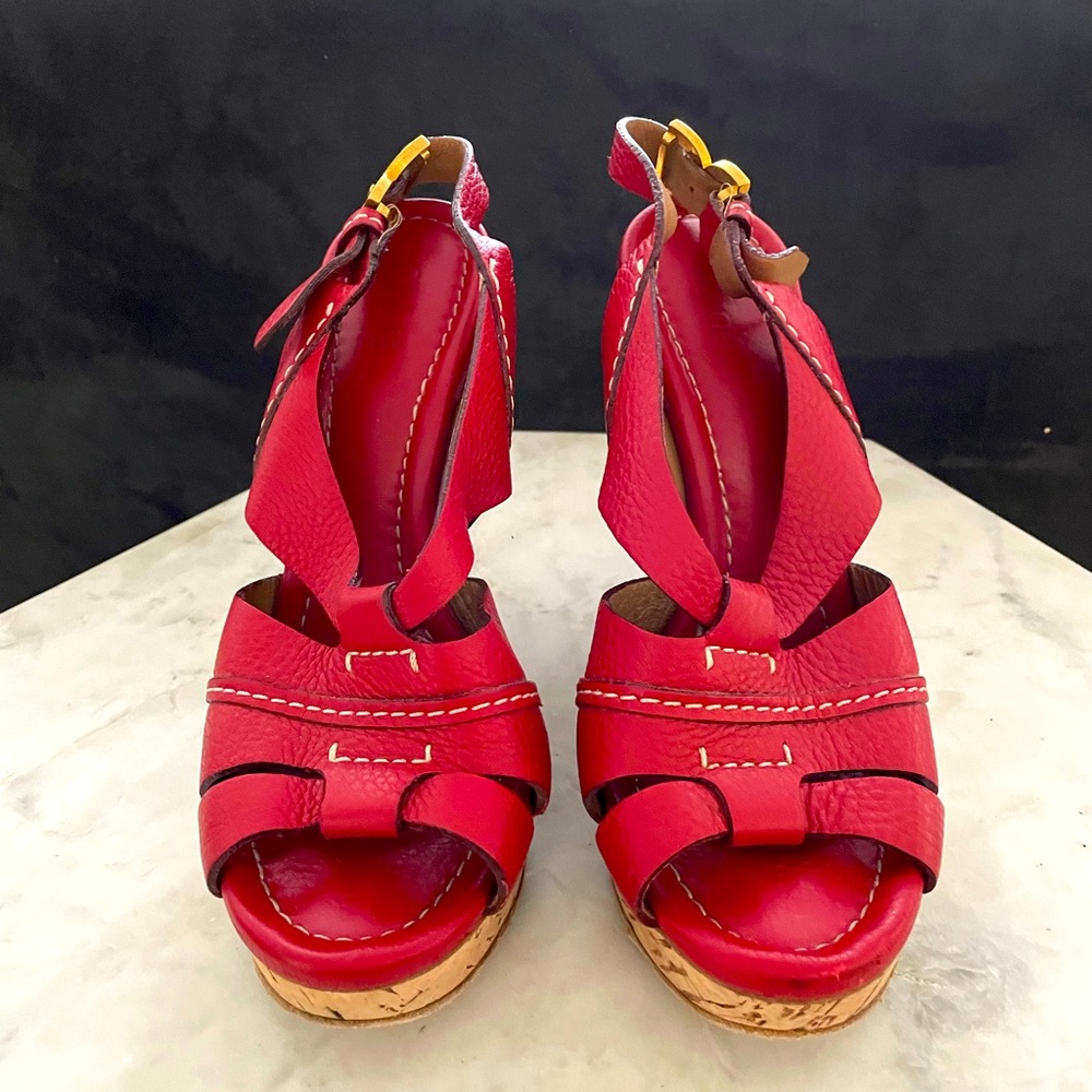 Chloe size 9 red leather wedges